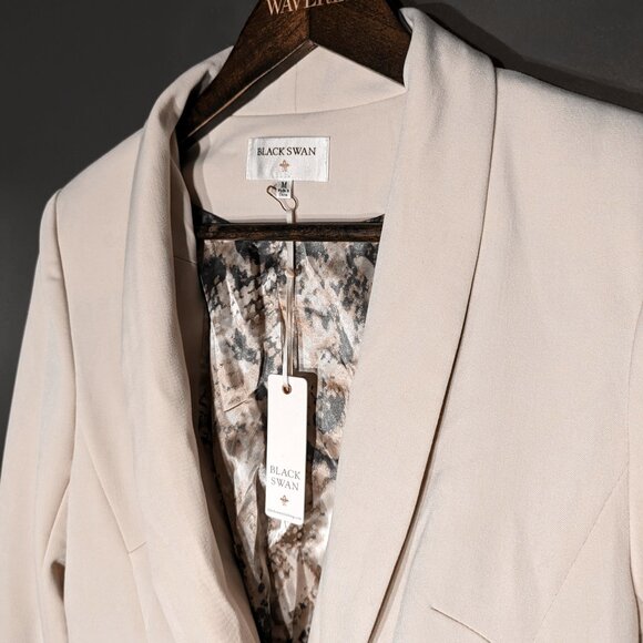 NWT Black Swan Daniella Blazer Jacket, Linen, size M - Picture 5 of 16